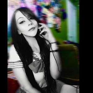 Meet your Posher, Ellie